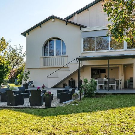 Maison Familiale Bergerac Billard Jardin Clos Екстер'єр фото