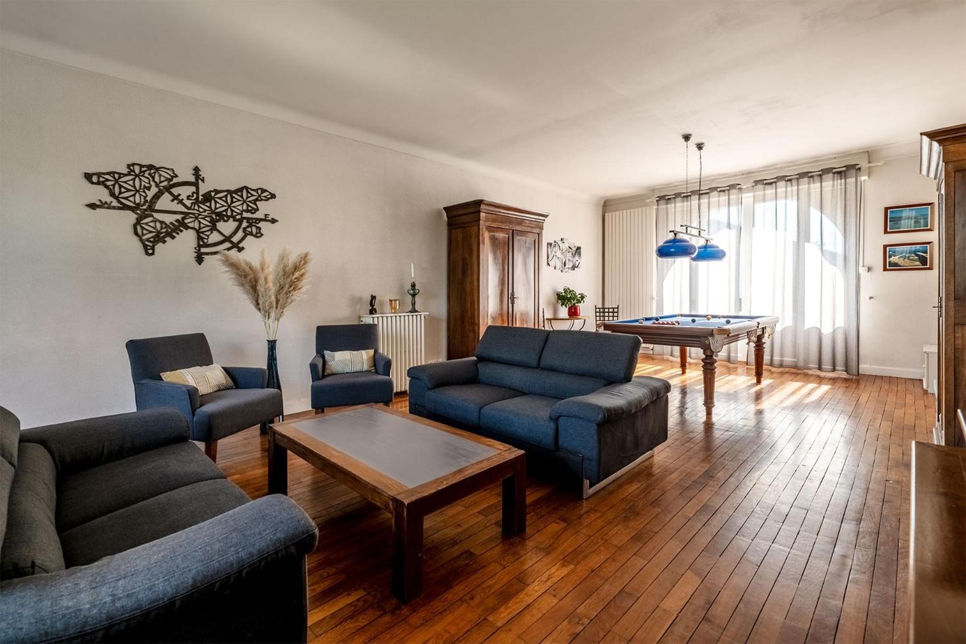 Maison Familiale Bergerac Billard Jardin Clos Екстер'єр фото