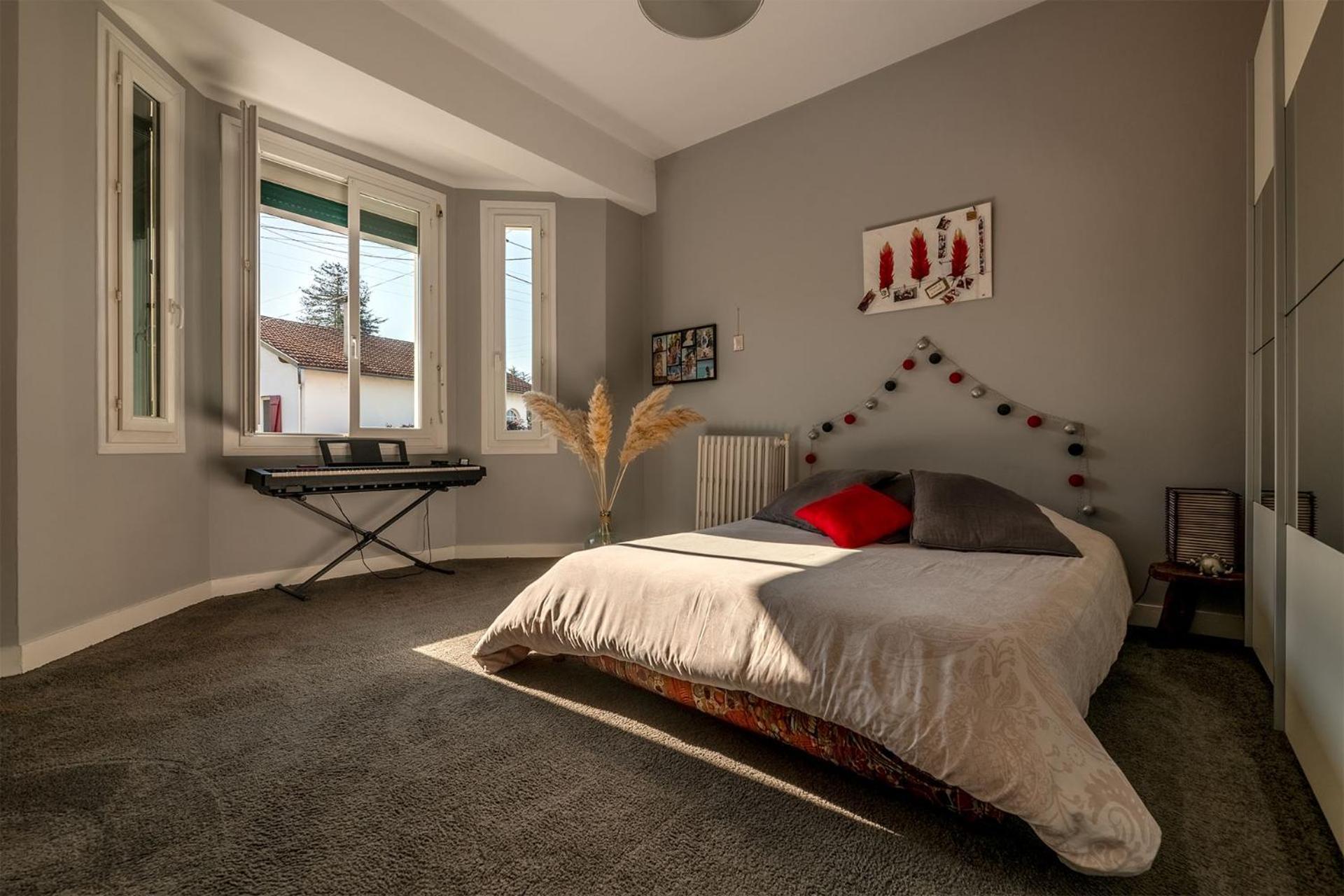 Maison Familiale Bergerac Billard Jardin Clos Екстер'єр фото