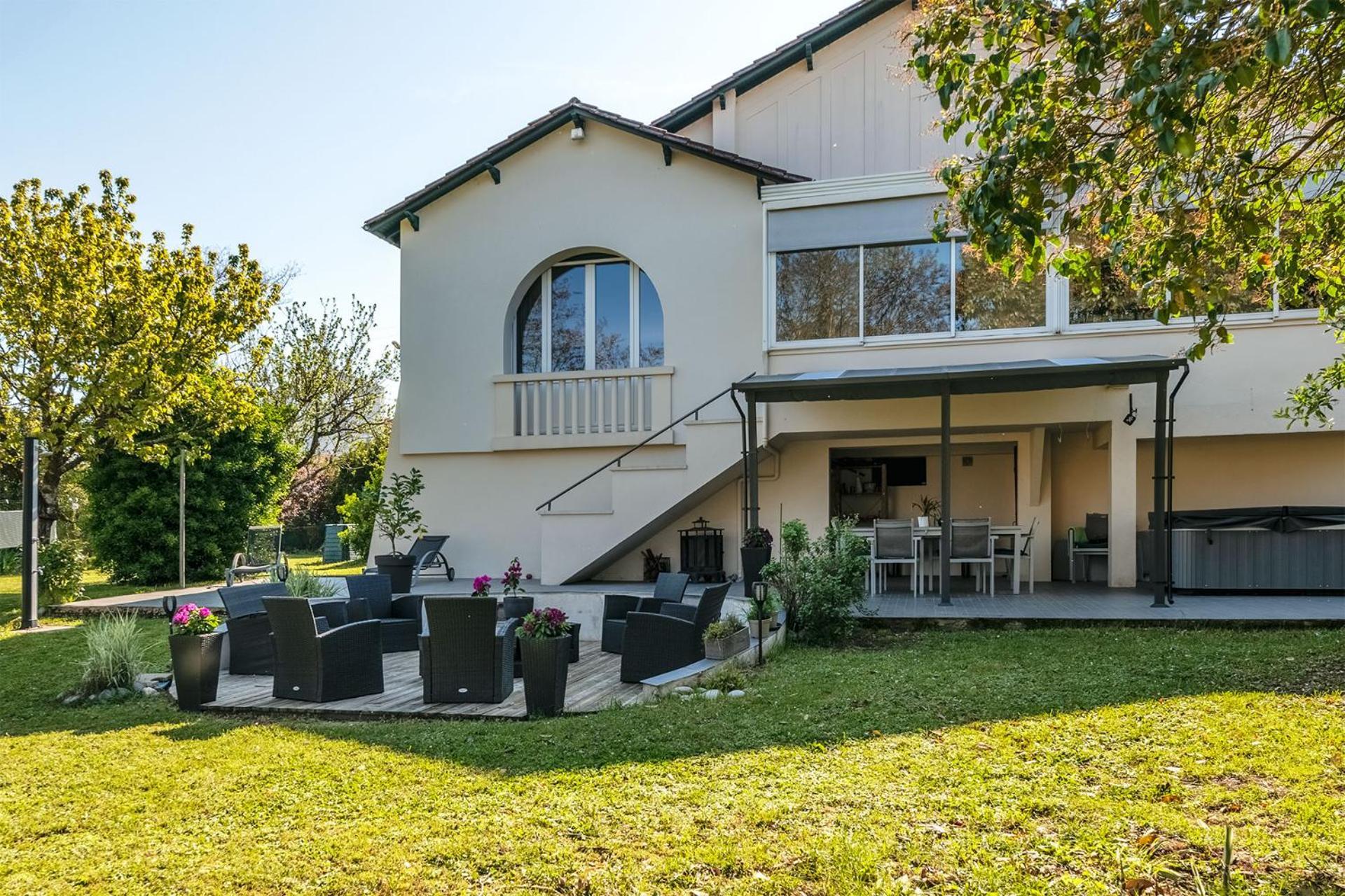 Maison Familiale Bergerac Billard Jardin Clos Екстер'єр фото